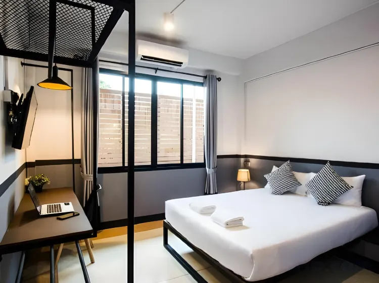 ห้องสแตนดาร์ด เตียงใหญ่ 1 เตียง