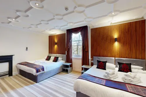 High Tor Hotel