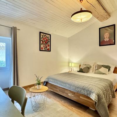 Superior Triple Room Hotel Mas de Galoffre Promo Code