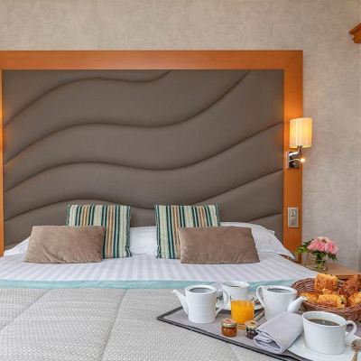 Classic Double Room with City View Grand Hôtel des Thermes Promo Code