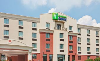 Holiday Inn Express Boston - Saugus