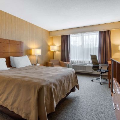 Standard Queen Room-Non-Smoking Quality Inn & Conference Centre Downtown Sudbury Promo Code