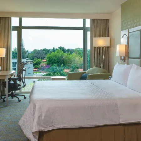 Holiday Inn Express & Suites CUERNAVACA by IHG Отели в г. Куэрнавака