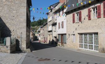L'Ancien Poste - Housity