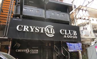 Crystal Suites Pattaya