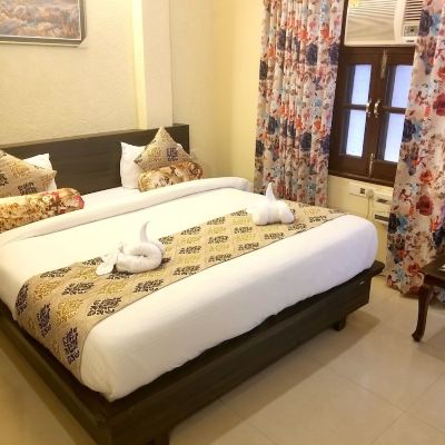 Deluxe Double Room With Balcony