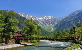 Kamikochi Onsen Hotel