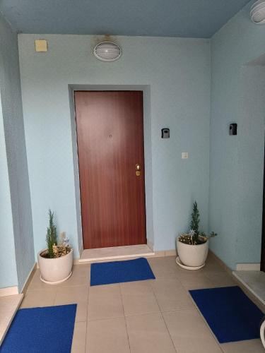 一卧室山景公寓