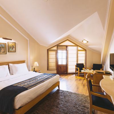 Club Room with Balcony( Bathtub) Hotel Willow Banks Promo Code