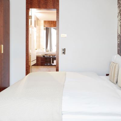 Executive Double Apartment Living Hotel de Medici Promo Code