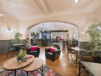 L'Instant Sévigné Hotels in Grignan