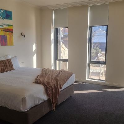 Executive Penthouse Melbourne Metropole Central Promo Code