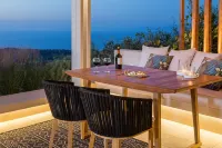 Artblue Villas