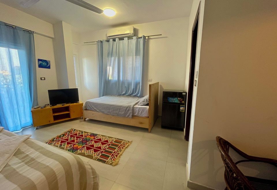 豪华双人或双床城景房