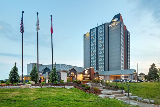 Doubletree by Hilton Toronto Airport