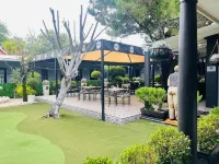 Halfway House Hotel Hotel di 