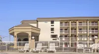 Days Inn by Wyndham Apple Valley Pigeon Forge/Sevierville Hotels in 