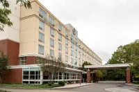 DoubleTree by Hilton Hotel Boston Bayside Hotels in 