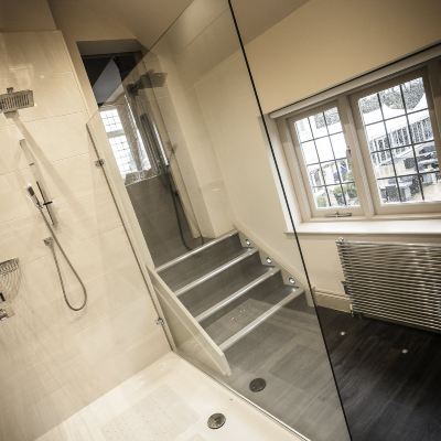Luxury Suite Hogarths Promo Code