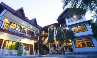 Chaweng Noi Resort