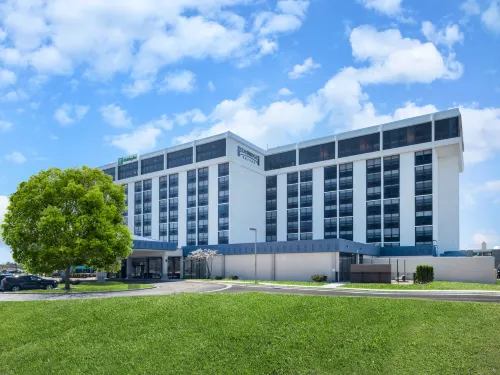 Staybridge Suites CHICAGO O'HARE - ROSEMONT by IHG