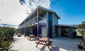 Greymouth Seaside Top 10 Holiday Park