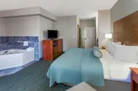 AmericInn by Wyndham des Moines Airport