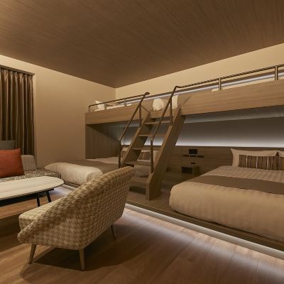 Main Building Standard No View Quad Room 31 To 35 Sq M FAV HOTEL ISE クーポン