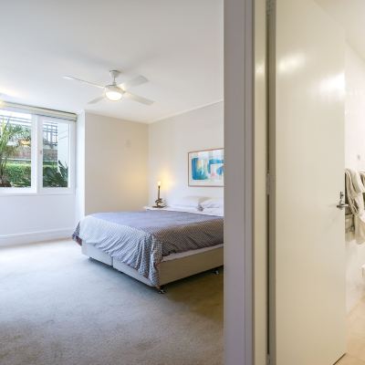 Three-Bedroom Apartment Portsea Village Resort Promo Code