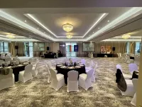 Astoria Grand Hotel
