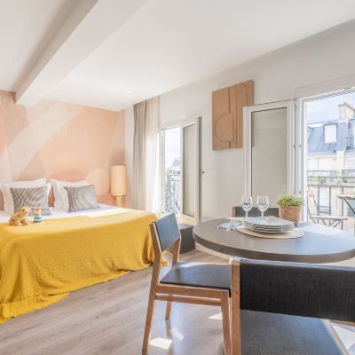 1 Bedroom Apartment With Balcony-City View-38M2 Yuna les Halles Promo Code