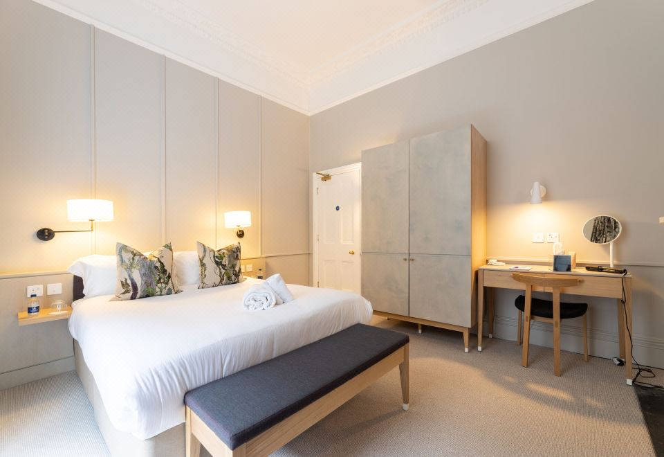 特色套房（Dorothy Sayers）