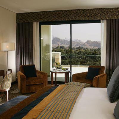 Twin Room with Balcony 艾因羅塔納酒店優惠