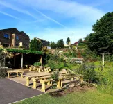 Grains Bar Hotel Hotel a Delph