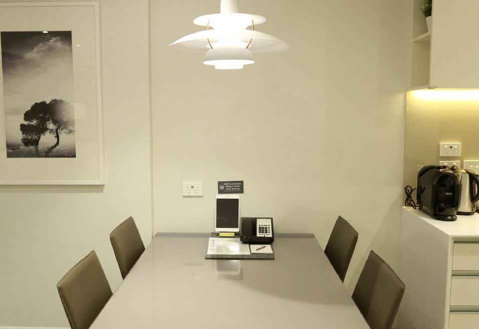 Studio Panoramic Suite