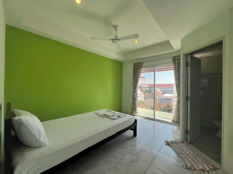 ห้องพัดลมเตียงเดี่ยว