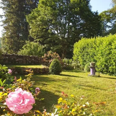Chambres d'Hôtes Avec Cuisine au Lac de la Raviège - les Tables Aux Vaches