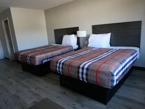 Hilltop Express Inn