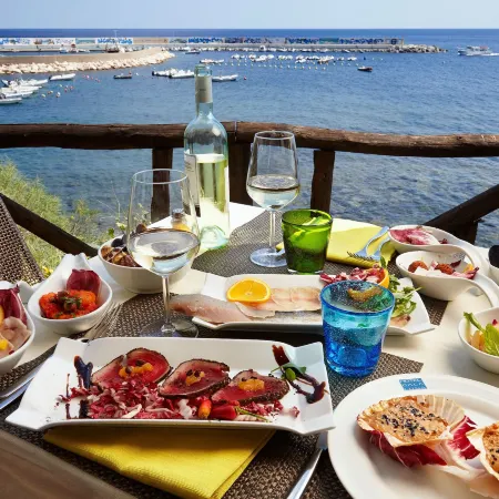 Hotel Cala Luna Отели в г. Доргали