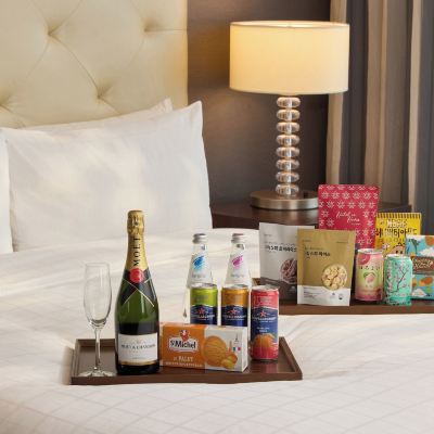[Moet Tonight Package] Studio Superior Double + 1 Bottle Of Moet Chandon Champagne & Taste Box Oakwood Premier COEX Center Promo Code
