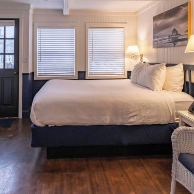 Mcbee Cottage - Classic Queen (Dog and Child Friendly) Cannon Beach Hotel Collection Promo Code