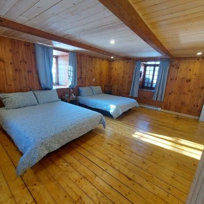 Quadruple Room Auberge le P'Tit Bonheur Promo Code