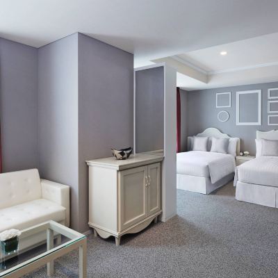 フォトグラファー コーナーツイン コートヤード・バイ・マリオット 東京ステーション クーポン