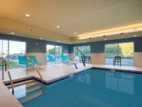 Holiday Inn Express & Suites BELOIT by IHG Ξενοδοχεία στην πόλη Beloit