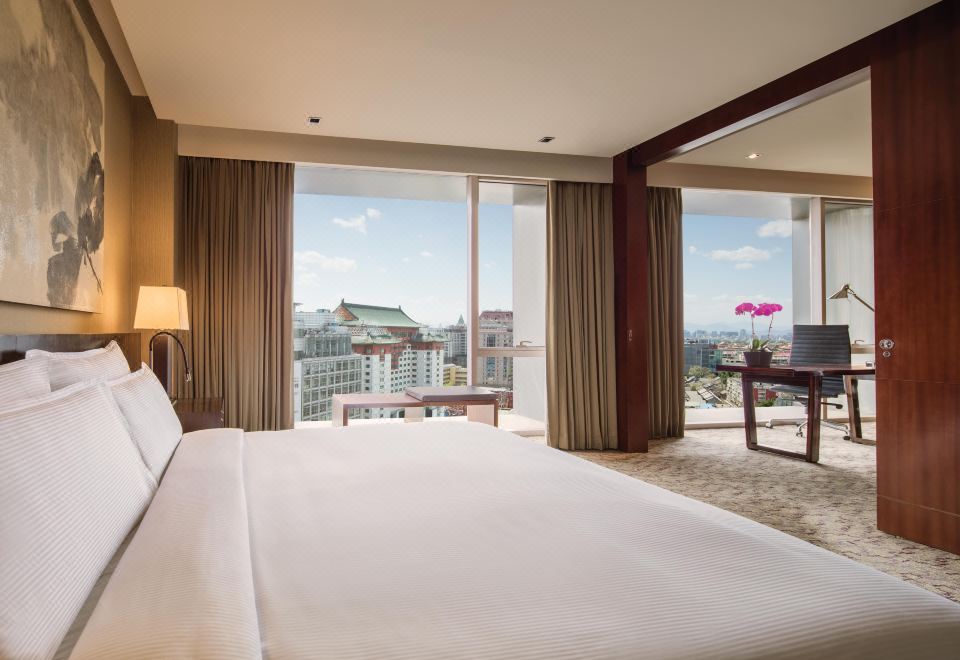 麗晶俱樂部大床套房