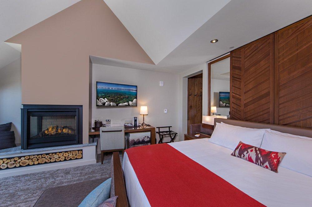 Edgewood Tahoe Resort塔霍特大床房