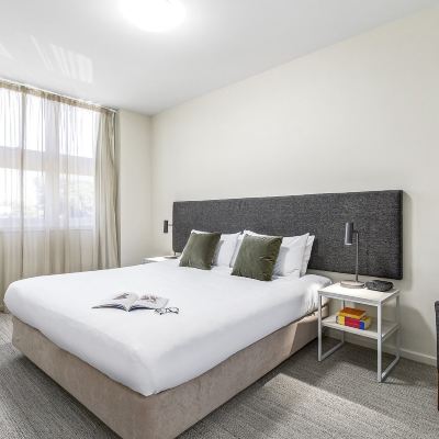 One Bedroom Apartment