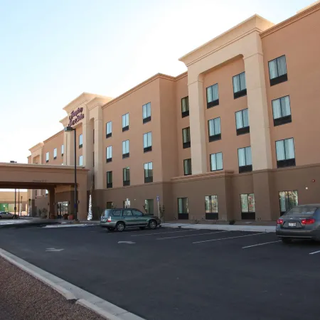Hampton Inn & Suites by Hilton Carlsbad Отели в г. Эдди