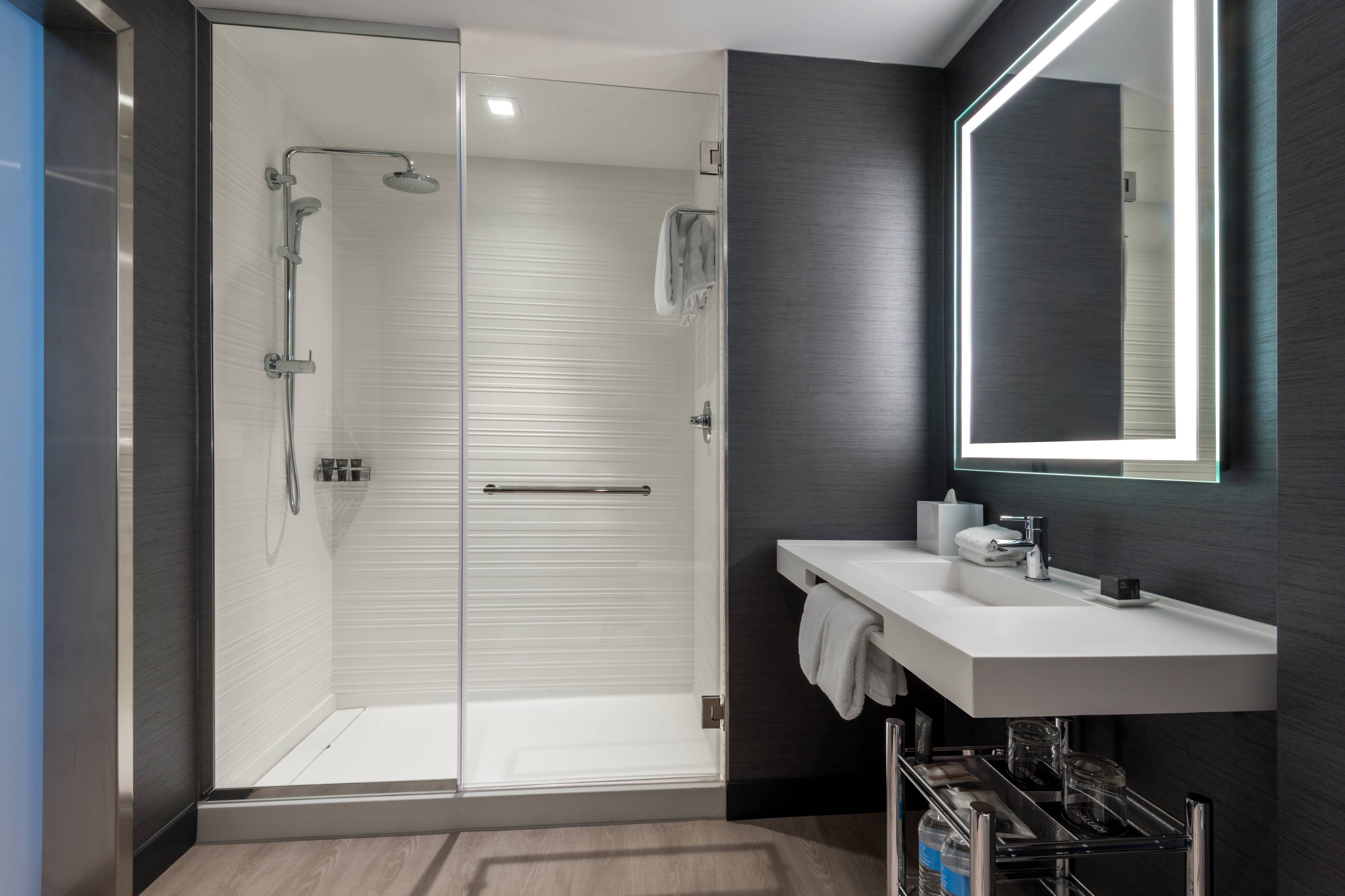 城景转角特大床房