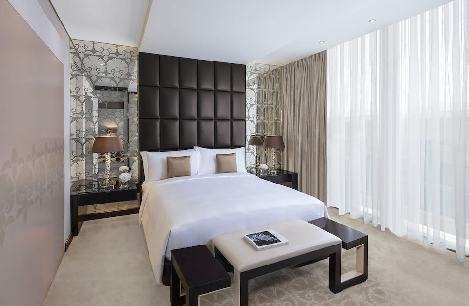 豪華特大床套房 禁煙